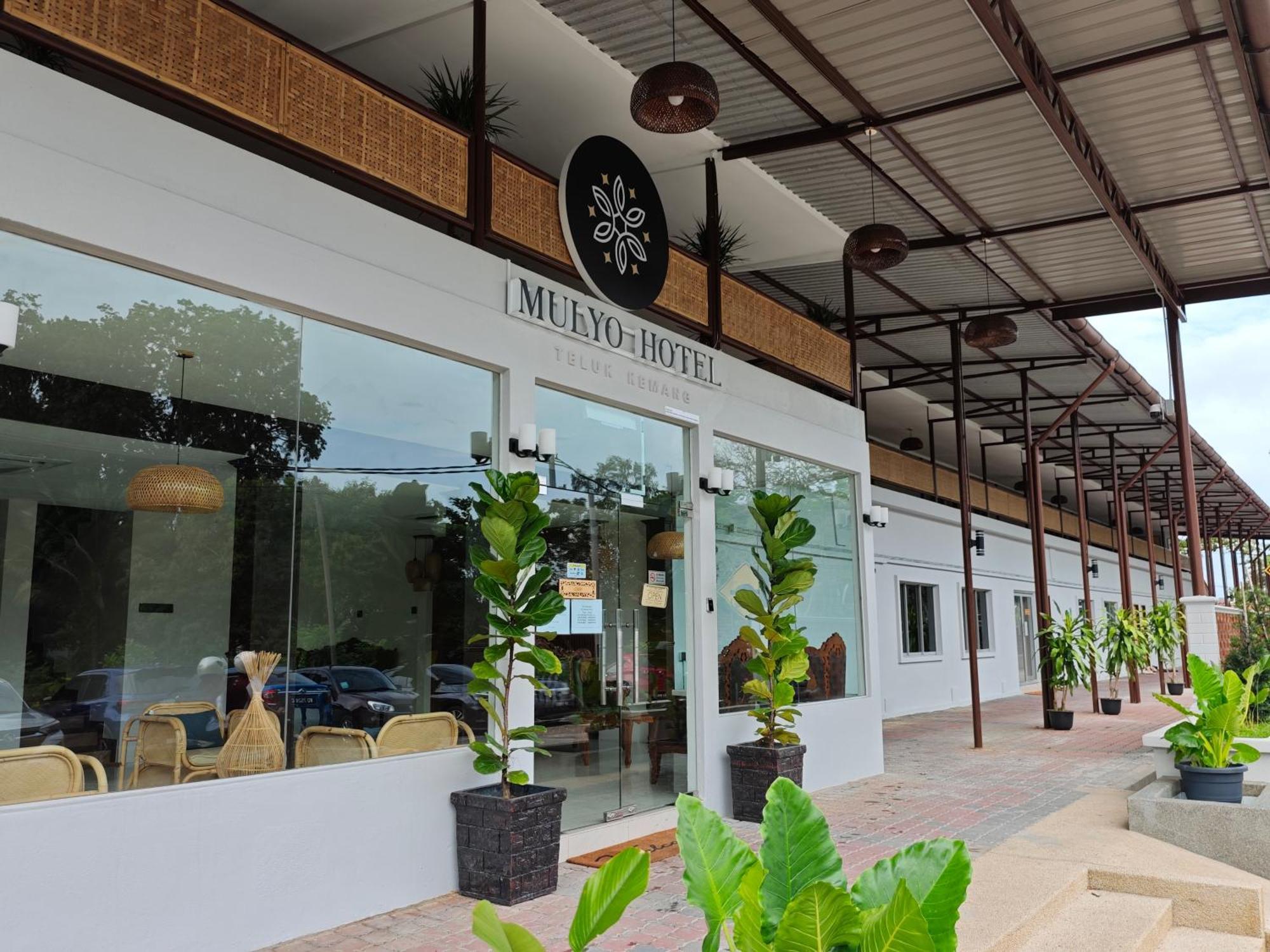 Mulyo Hotel Port Dickson Esterno foto