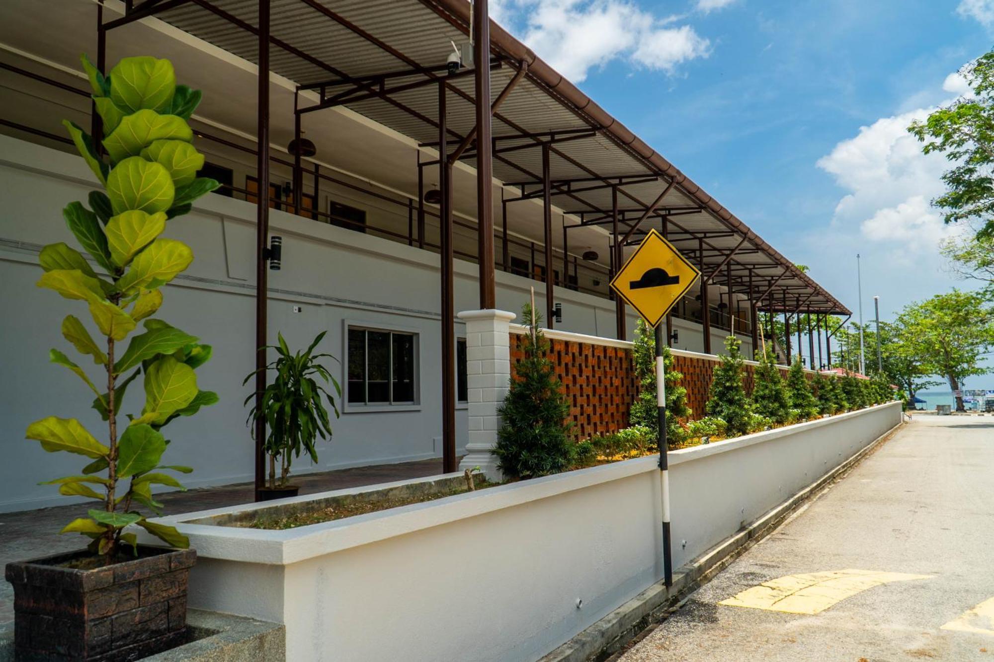 Mulyo Hotel Port Dickson Esterno foto